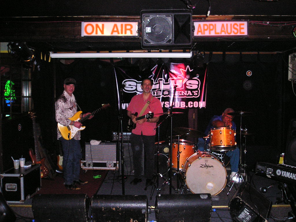Barry Richman, Dave Stoltz and Jaimoe.  Sully's 07.23.06.